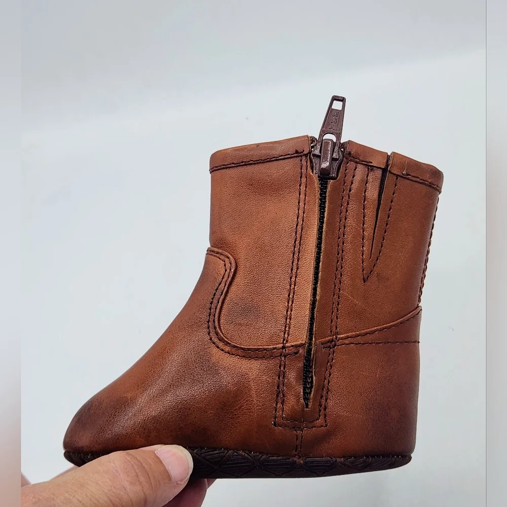 Frye Cognac Leather Infant Baby‎ Soft Sole Crib Shoes Booties Size 1 (YTH1)
